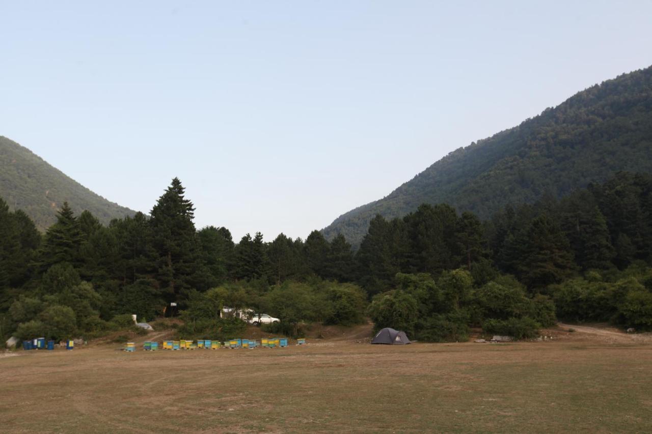 Hamiti Camping Center Hotel Dukat ภายนอก รูปภาพ